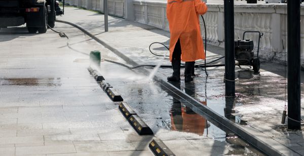 Parking Lot Pressure Washing in Ormond Beach